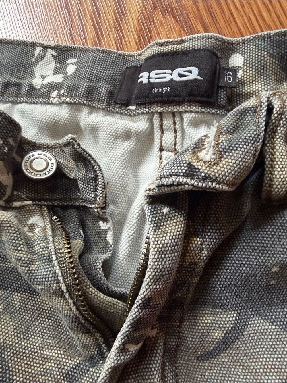 RSQ Olive Gray Camo Jeans with White Paint Accents - Picture 2 of 8